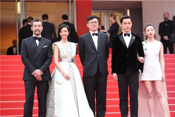 胡歌谈走戛纳红毯紧张过度？这口导演的酒没白喝