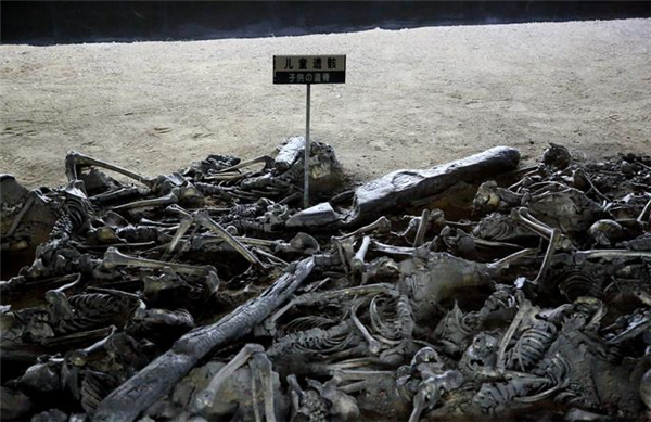 沈阳首次公开“平顶山惨案”历史档案，又一日本侵华不可辩驳的罪证